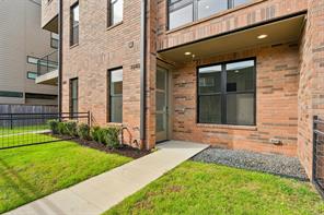 3040 Chimes Street - Photo 3