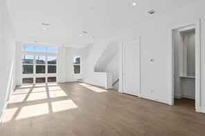 3040 Chimes Street - Photo 6