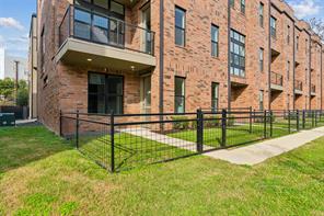 3032 Chimes Street - Photo 2