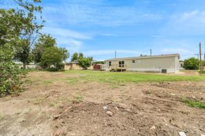 707 W 8th Street - Photo 24