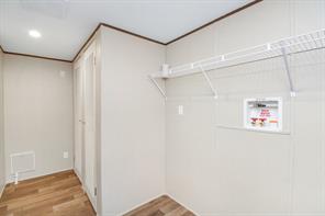 707 W 8th Street - Photo 9