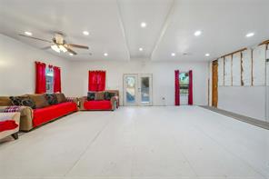21896 County Road 4072 - Photo 17