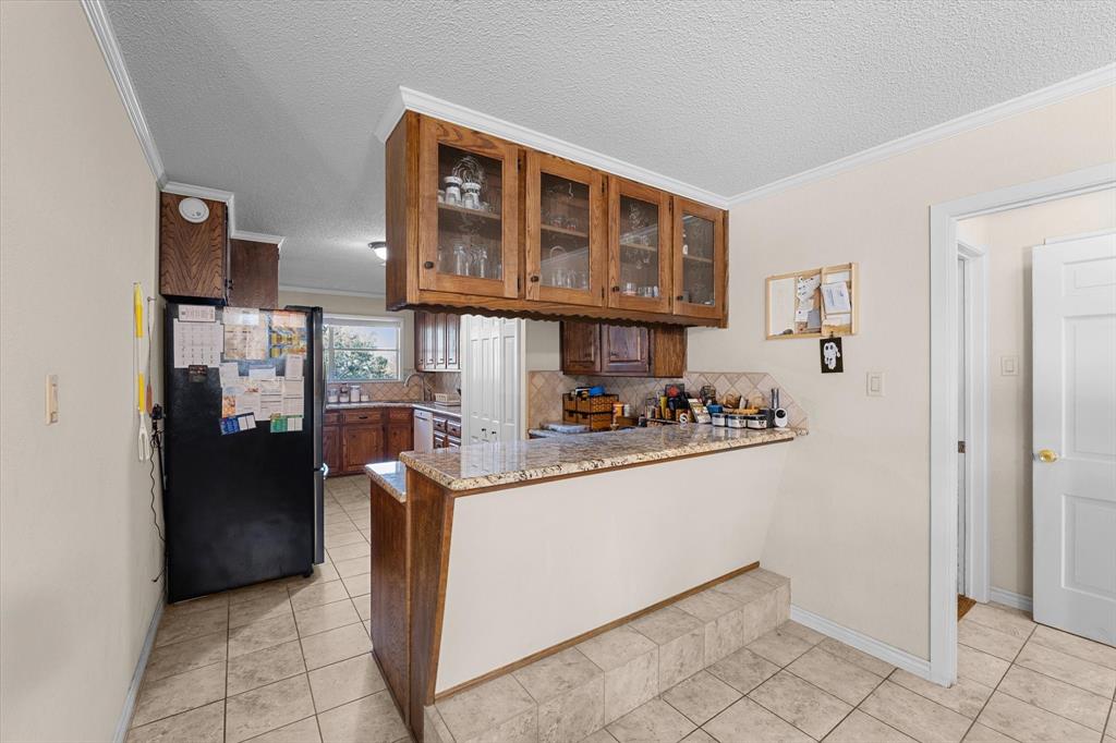 837 White Oak Drive - Photo 10