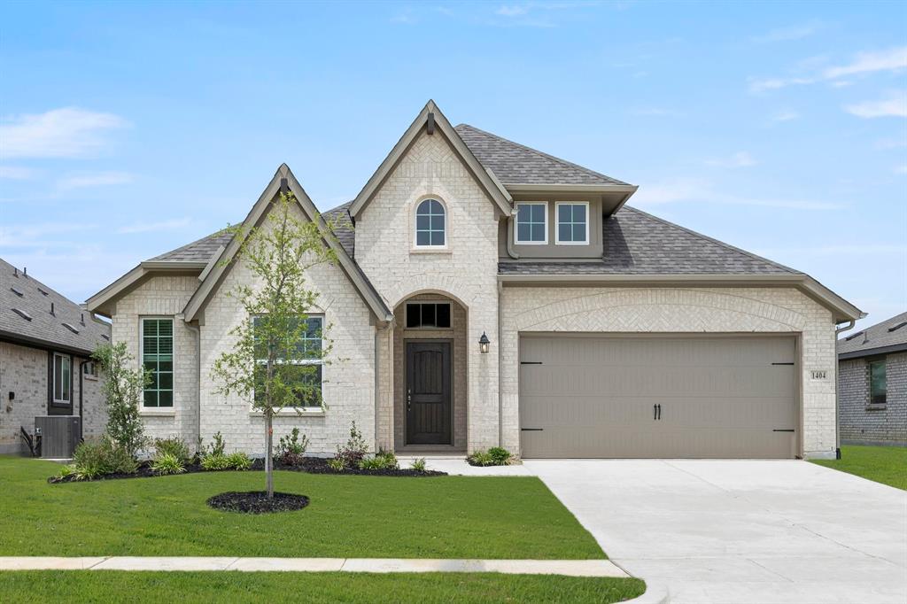 1404 Elle Lane - Photo 1