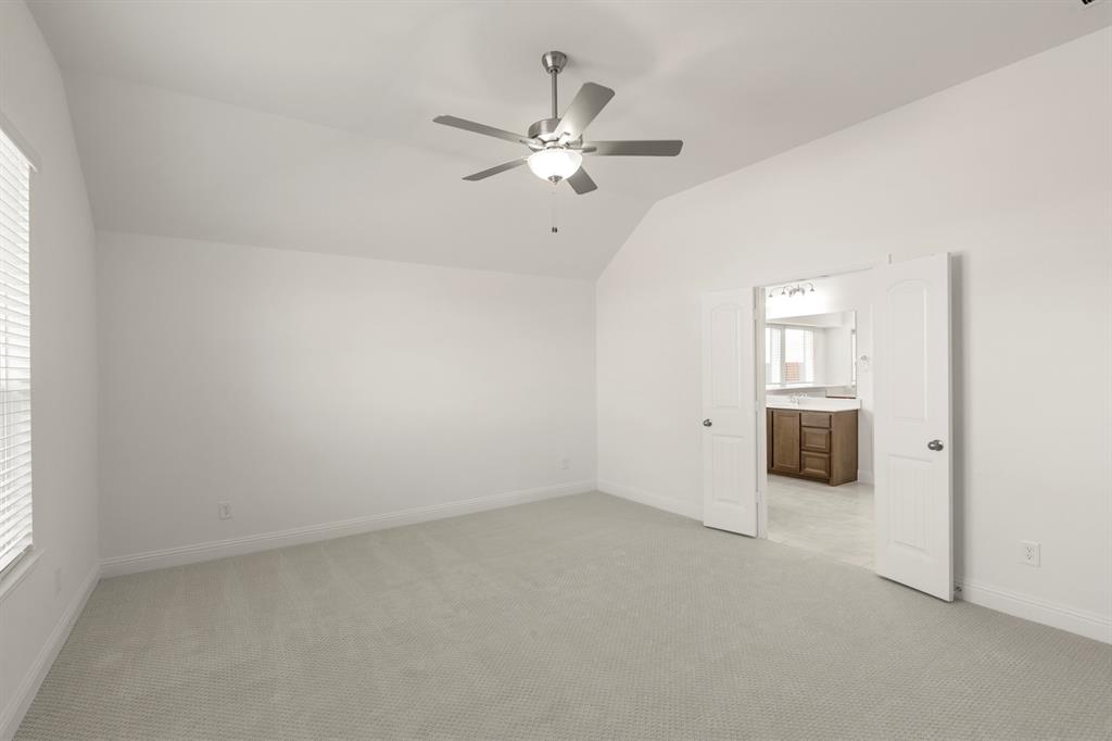 1404 Elle Lane - Photo 10
