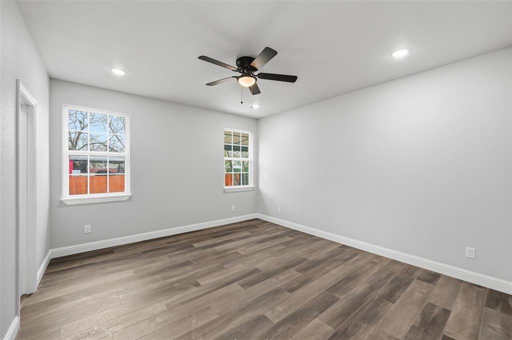 306 Lewis Street - Photo 15