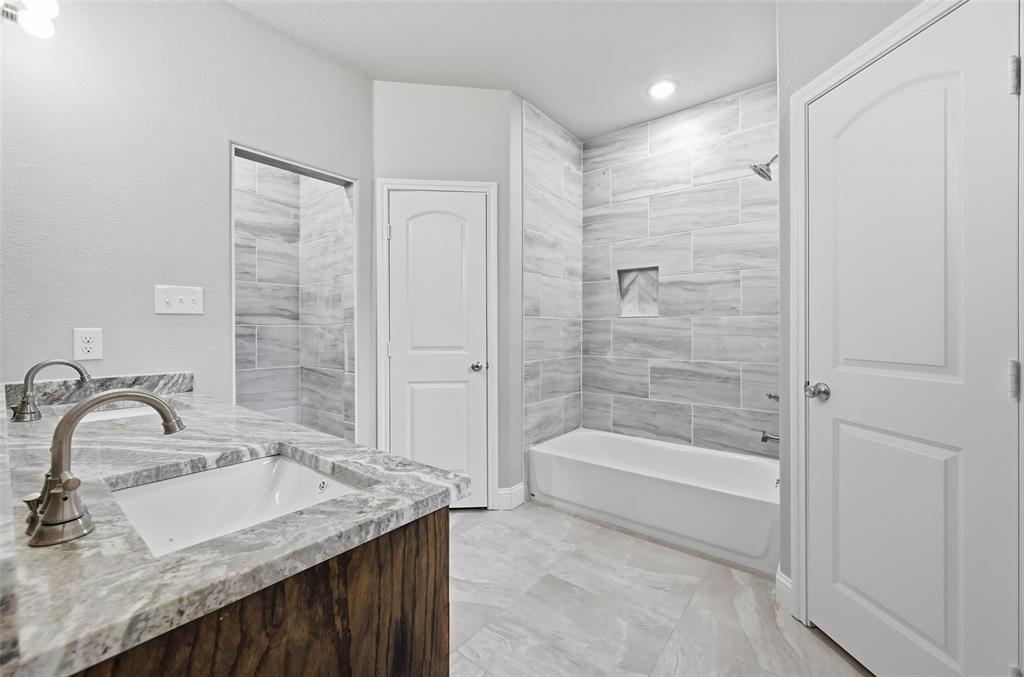 306 Lewis Street - Photo 17