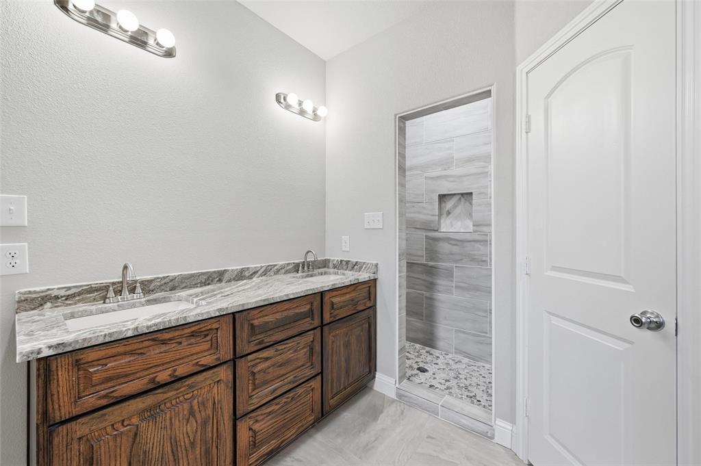 306 Lewis Street - Photo 18