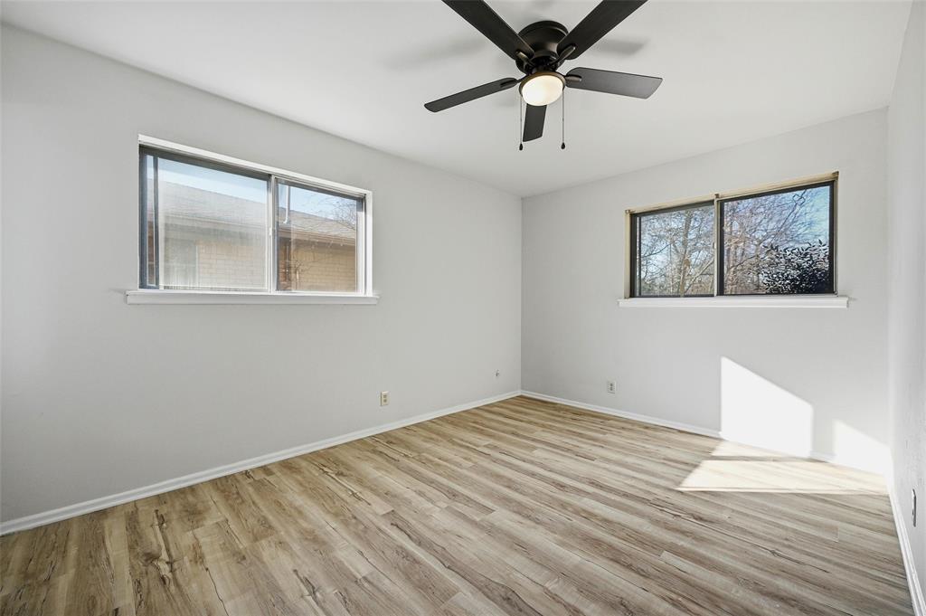105 N Wood Avenue - Photo 11