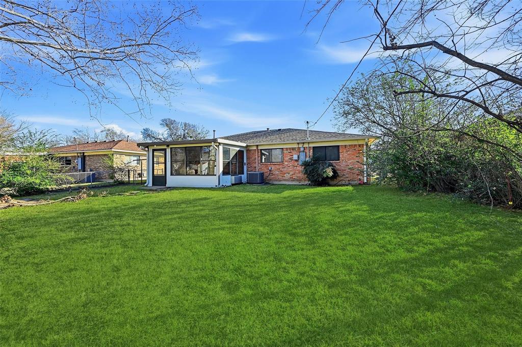105 N Wood Avenue - Photo 24