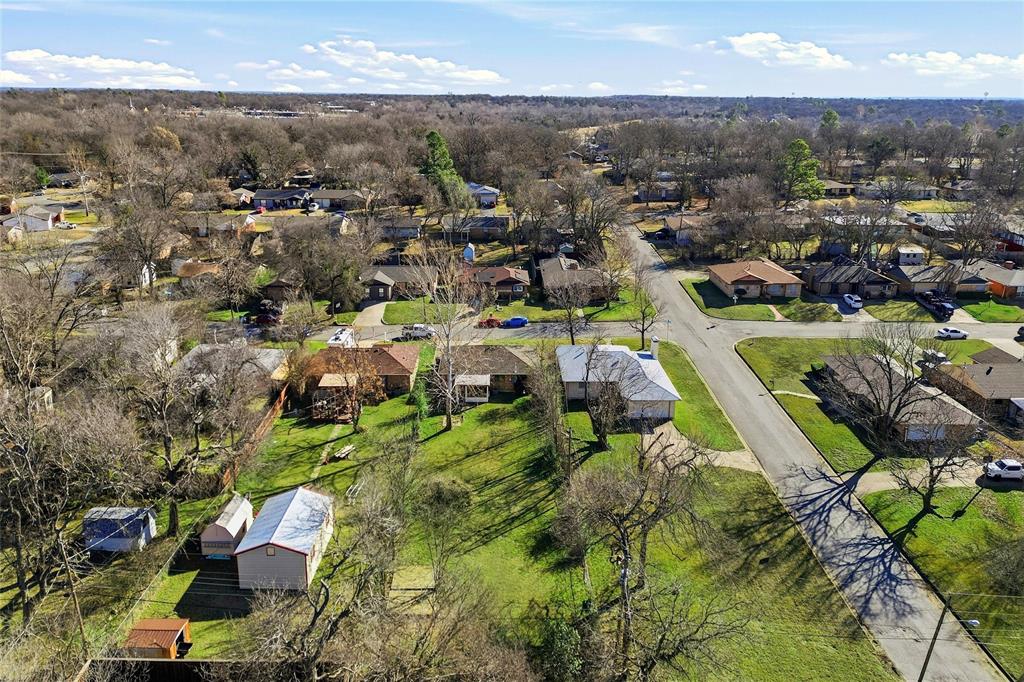 105 N Wood Avenue - Photo 32