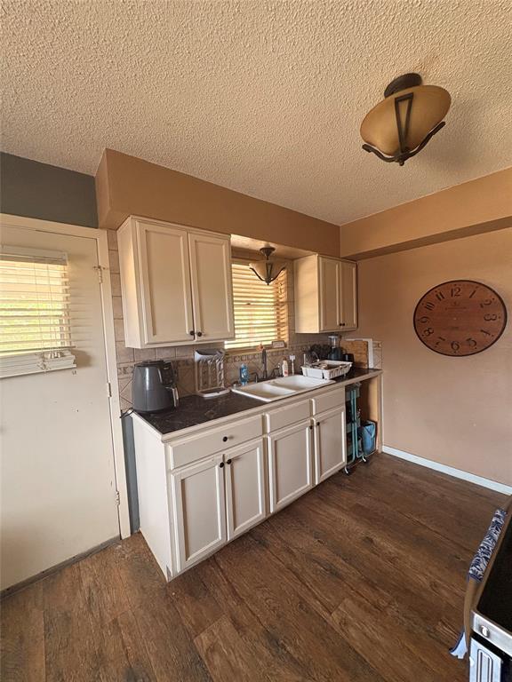 1412 Sunset Drive - Photo 14