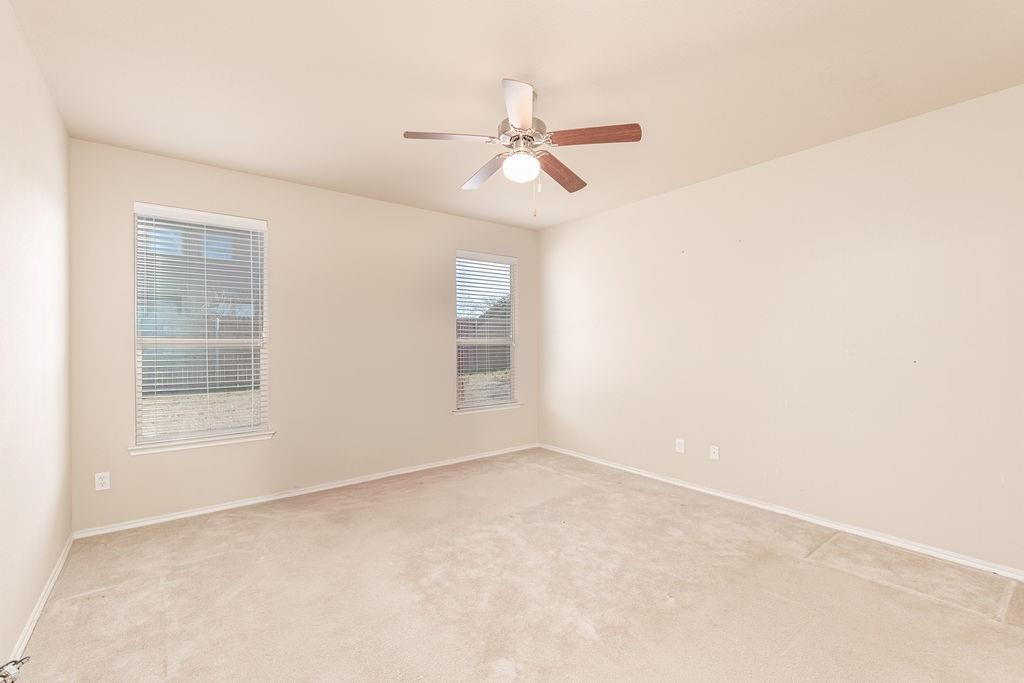 6811 Gamecock Court - Photo 12