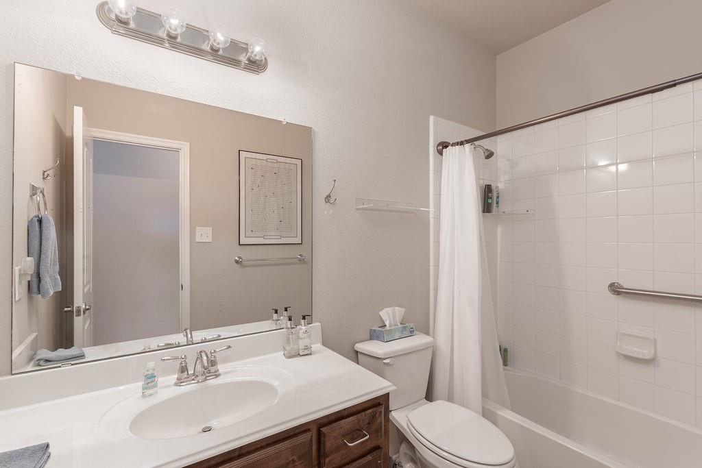 6811 Gamecock Court - Photo 23
