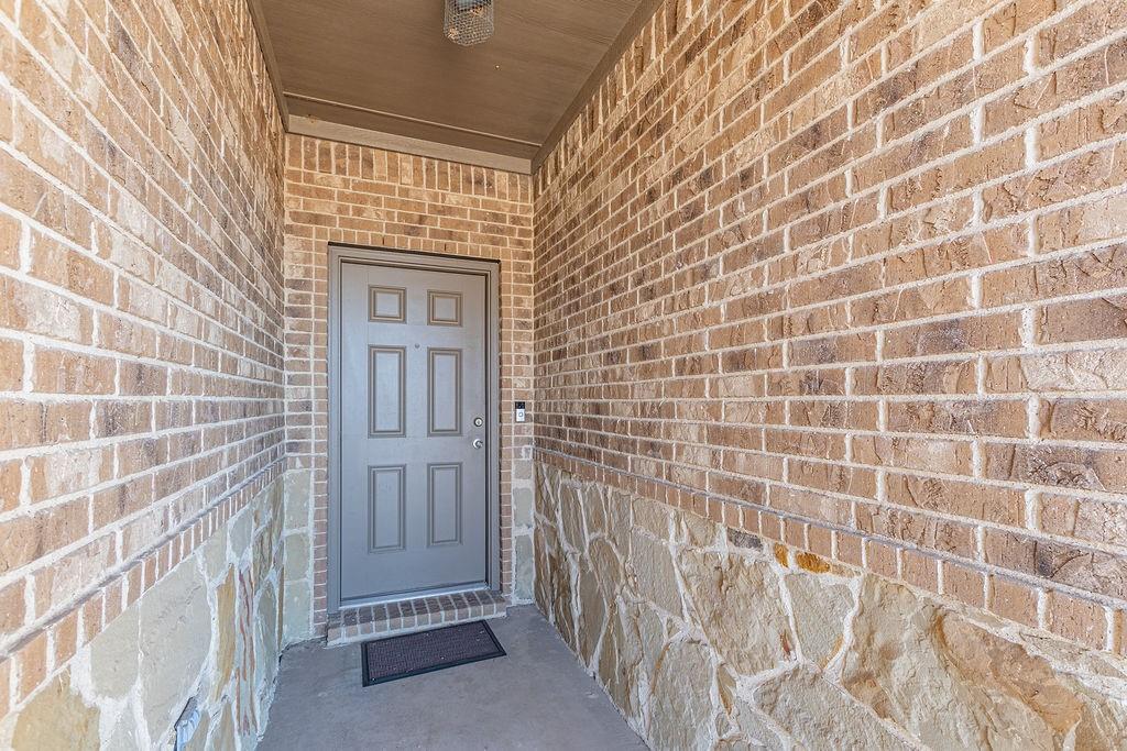 6811 Gamecock Court - Photo 6