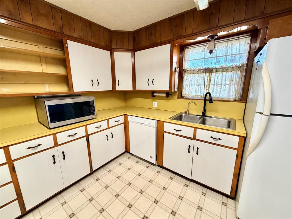 1303 Hanna Valley Road - Photo 9