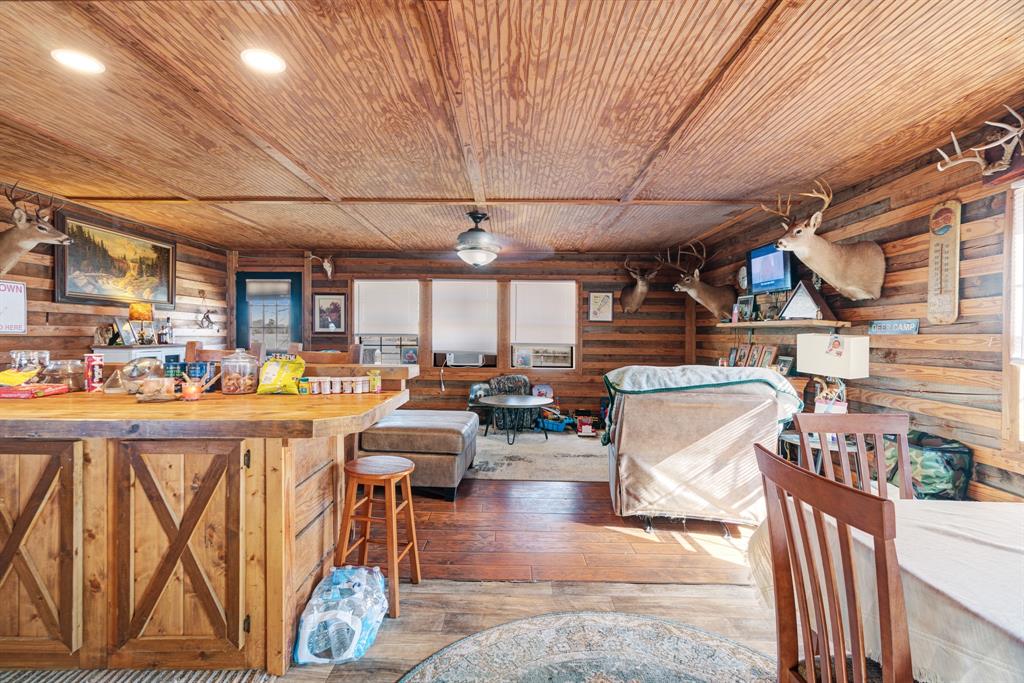 4060 CR 36220 - Photo 18