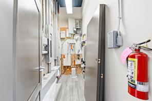 1301 E Weatherford Street - Photo 10