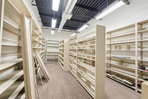 1301 E Weatherford Street - Photo 13
