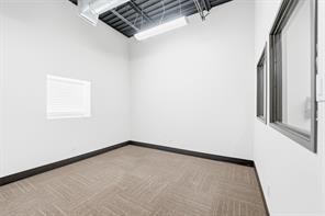 1301 E Weatherford Street - Photo 22