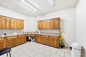 1301 E Weatherford Street - Photo 30