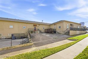 1301 E Weatherford Street - Photo 37