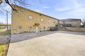 1301 E Weatherford Street - Photo 38