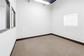 1301 E Weatherford Street - Photo 5