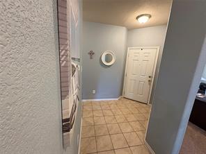 1213 Walnut Cliff Court - Photo 3