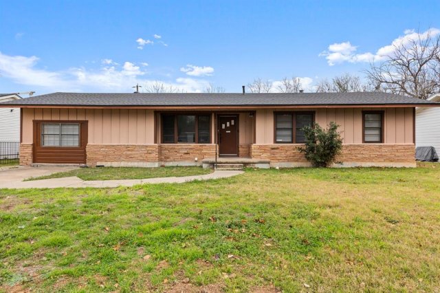 2506 S 24th Street