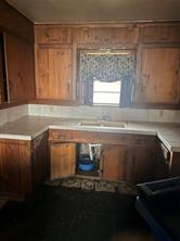 613 Sheridan - Photo 4