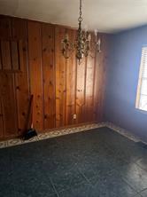 613 Sheridan - Photo 5