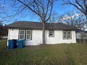 502 N Spears Street - Photo 2