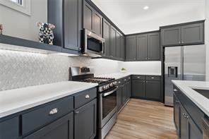 5065 Gaston Avenue - Photo 8