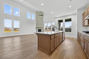 2414 Drummond Street - Photo 3