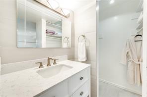 4130 Newton Avenue - Photo 19