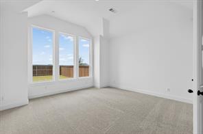 2716 Railway Street - Photo 10