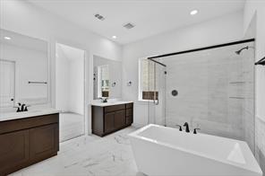 2716 Railway Street - Photo 12