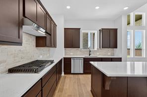 2716 Railway Street - Photo 5