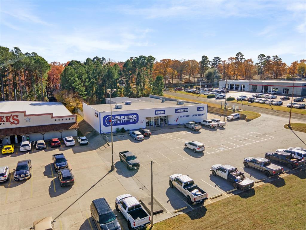 1310 W Loop 281 - Photo 1