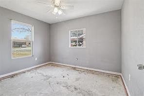 245 Straw Road - Photo 16