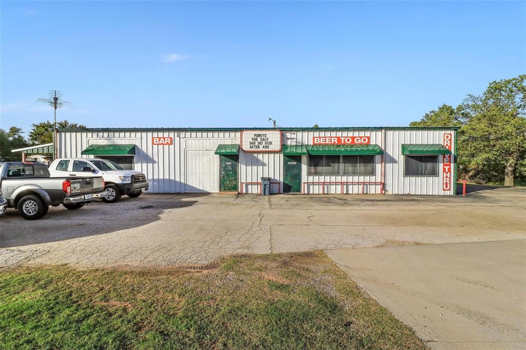 8430 W US 380 - Photo 1