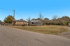 241 County Road 2153 - Photo 12