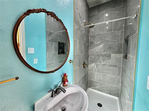 829 John Peter Way - Photo 10