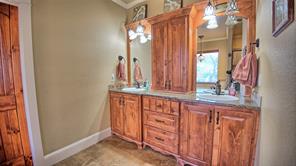 202 Storey Road - Photo 11