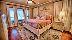 202 Storey Road - Photo 8