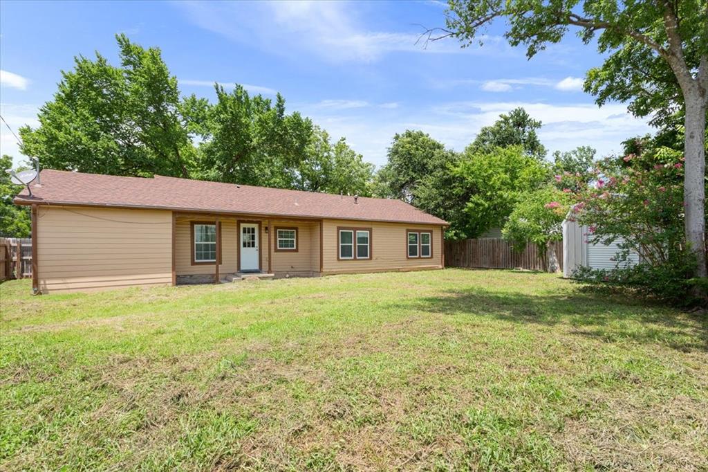 102 E Southland Avenue - Photo 17