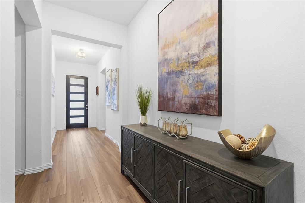 1864 Everglades Drive - Photo 3