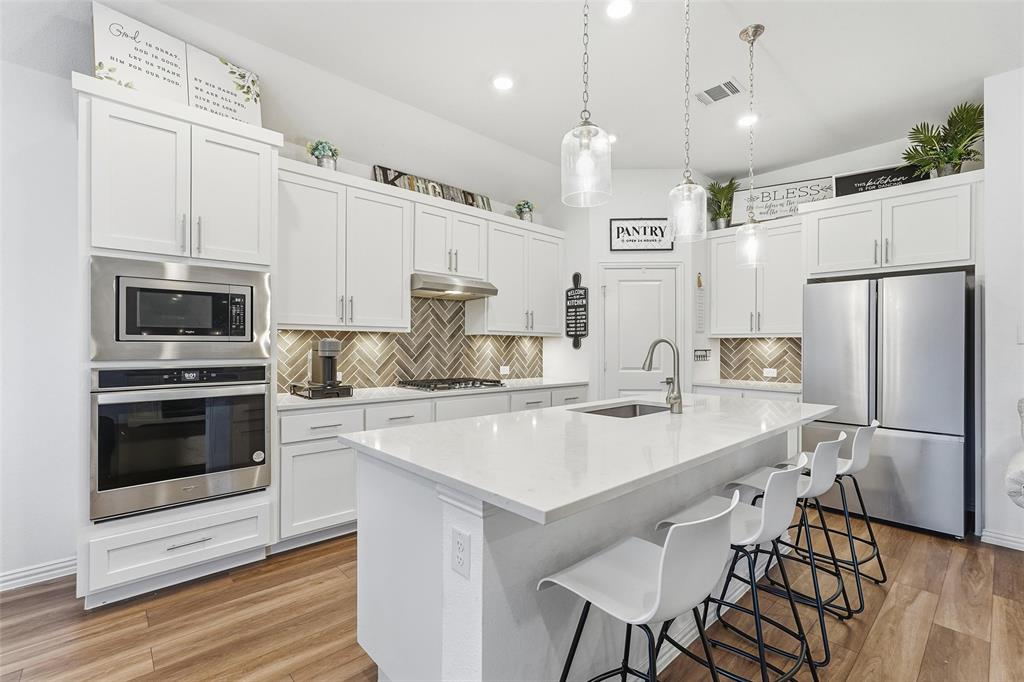 1864 Everglades Drive - Photo 9