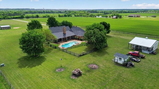 10917 County Road 290